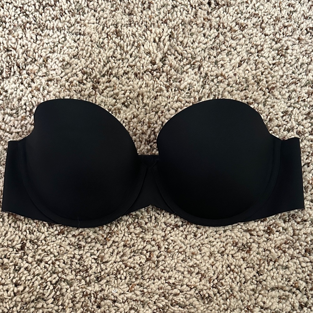 SPANX Black Strapless Bra